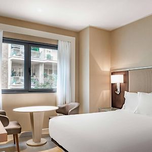 Camera standard con letto queen size